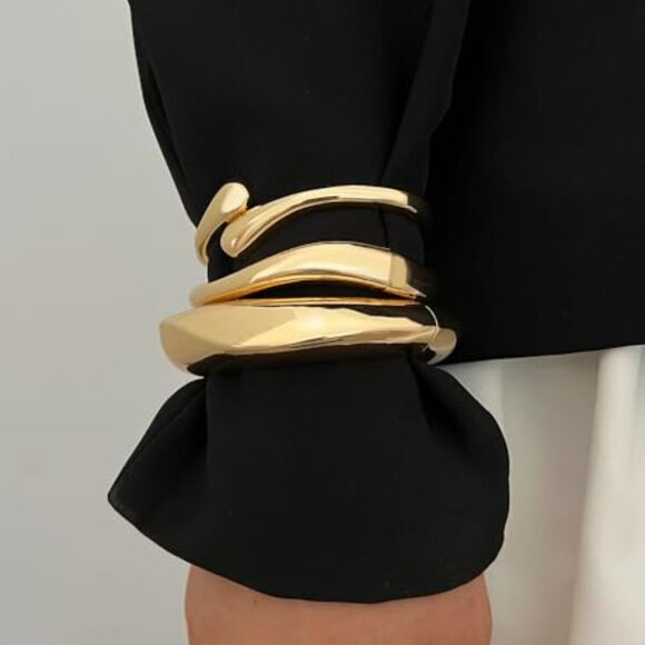 Accessories - Chunky Gold Bangle Bracelets for Women